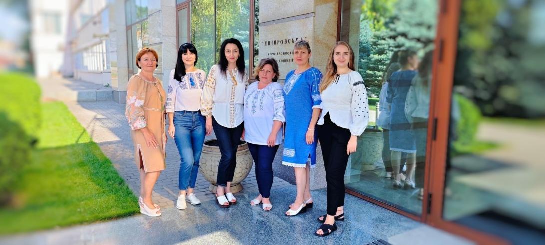З Днем Прапора та Днем Незалежності України!